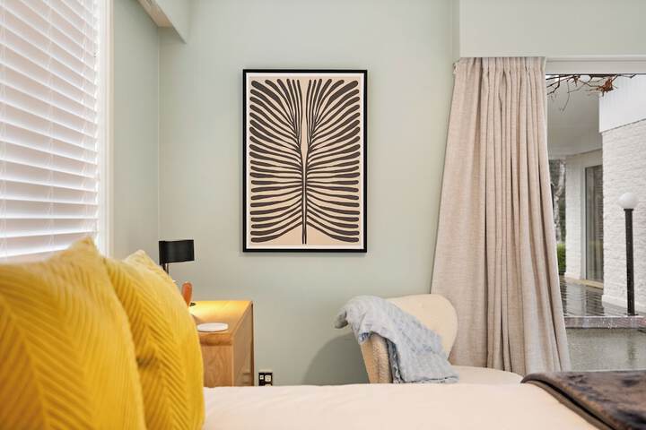 Room 22 of 128