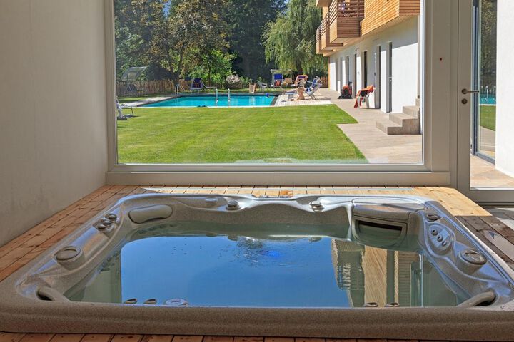 Pool 9 of 51