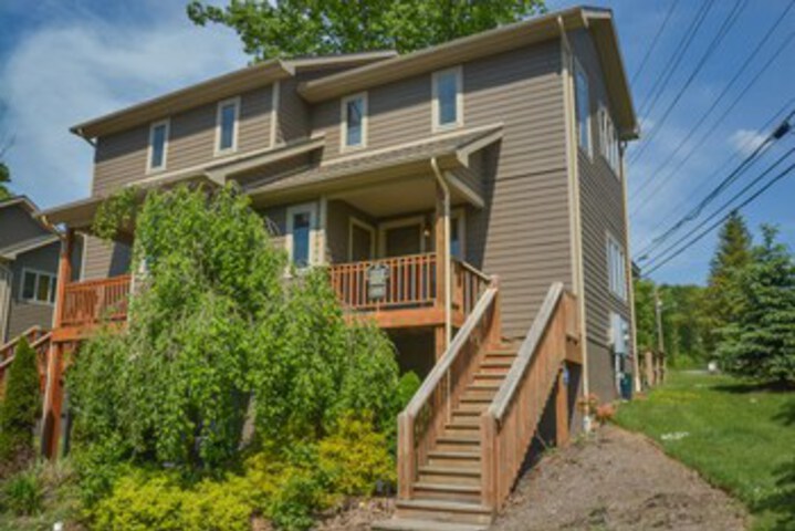 Cedar Creek #14 Four Bedroom Townhome