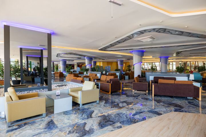 Hotel Interior 4 of 259