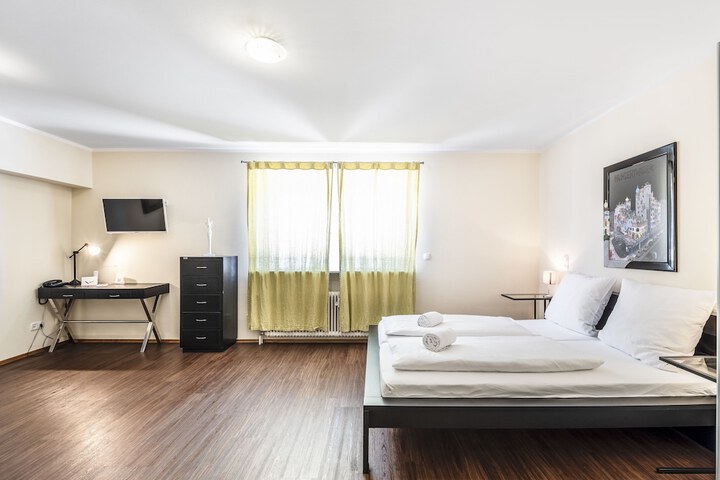 Room 19 of 61