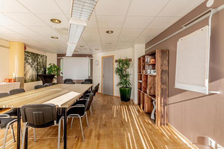 Room 5 of 23