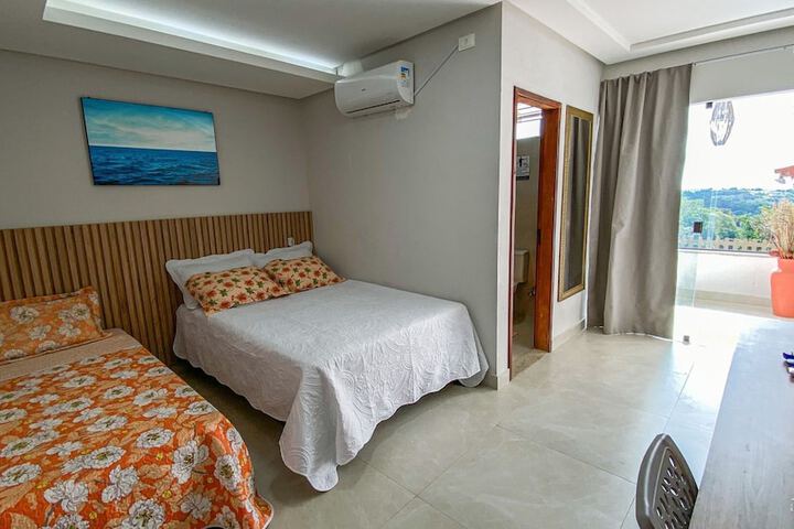Room 5 of 110