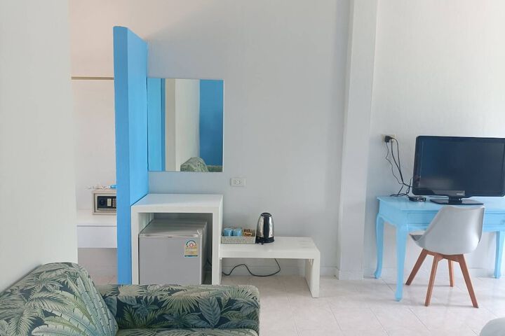 Room 74 of 135