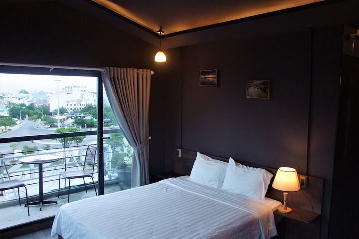 Room 46 of 117