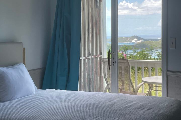 Room 30 of 111