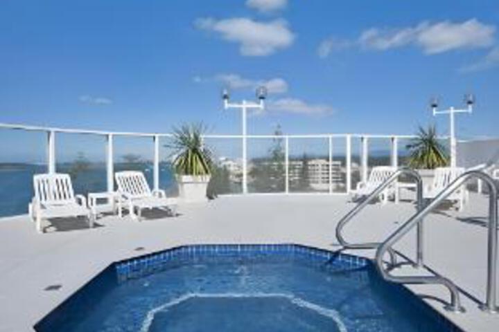 Pool 43 of 51