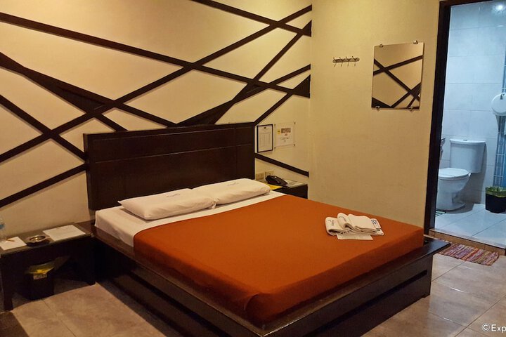 Room 14 of 45