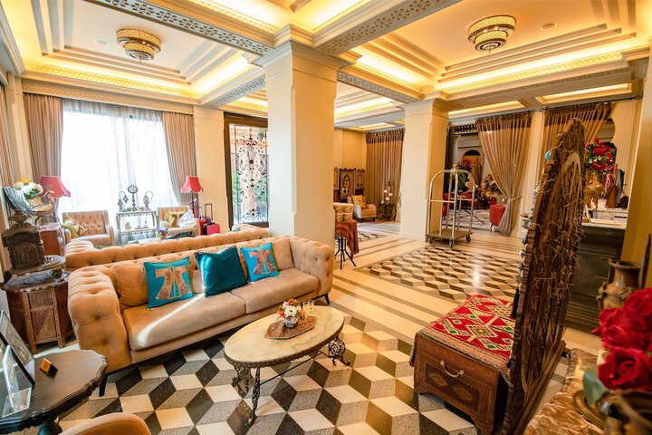 Hotel Interior 2 of 129