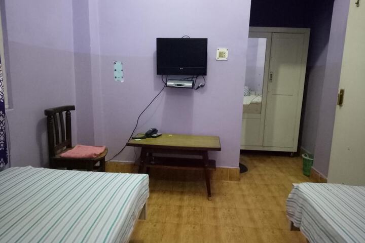 Room 27 of 56