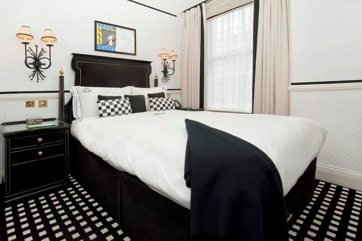 Room 41 of 78