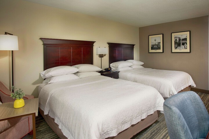 2 Double Beds (2 of 3)
