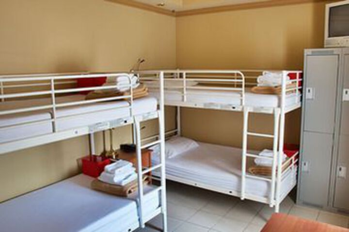 Room 2 of 3