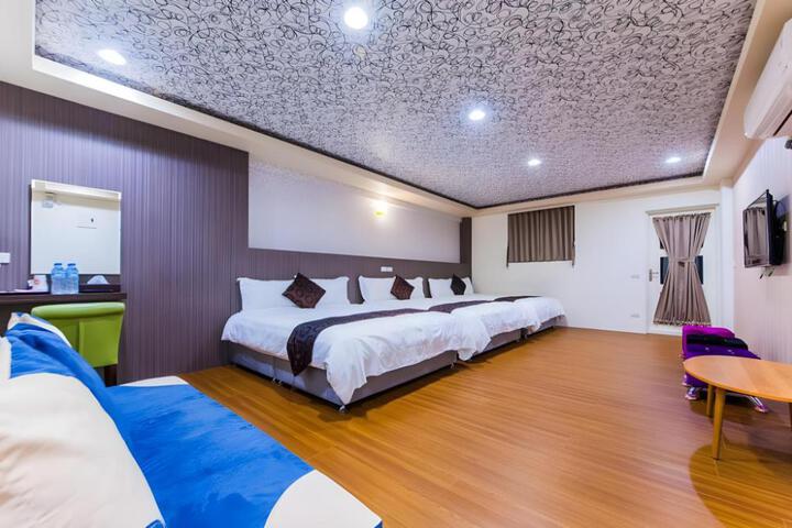 Grizzly Homestay