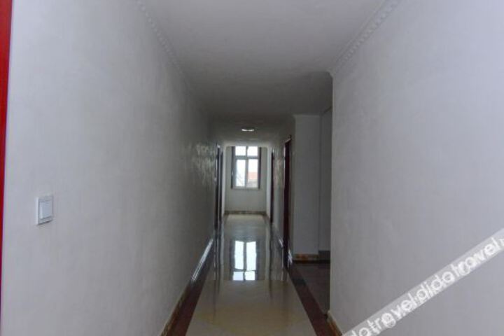 Hotel Interior 10 of 24