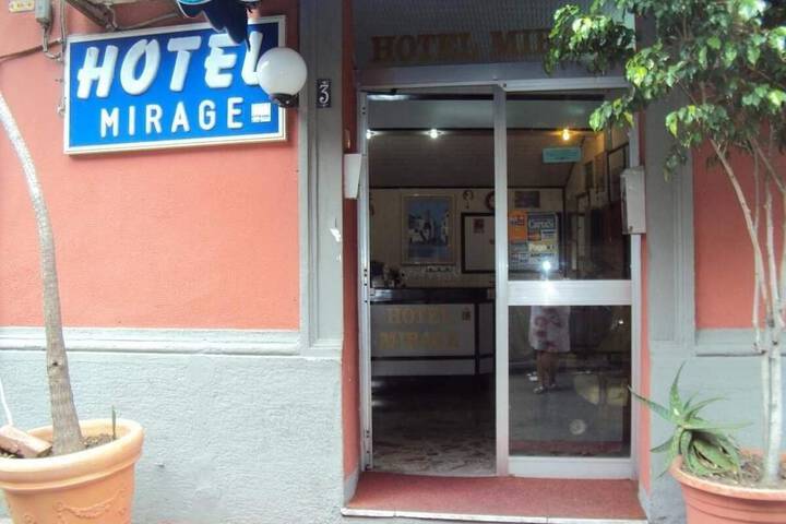 Hotel 33 of 37