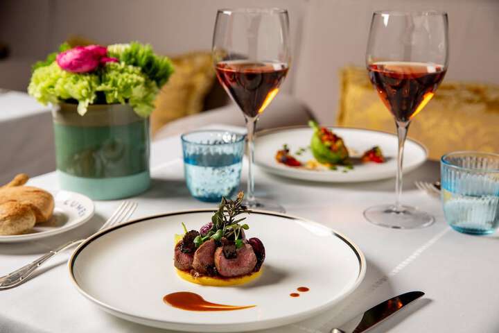 Dining 139 of 202