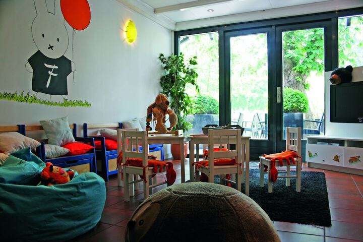 Children's play area - indoor