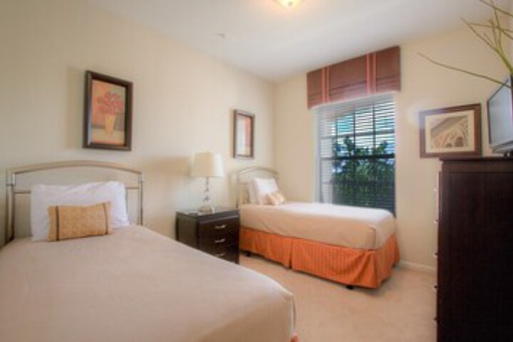 Hotel 53 of 61