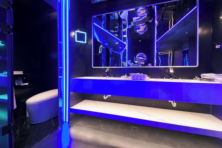 Room 3 of 29