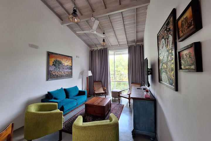 Room 15 of 27