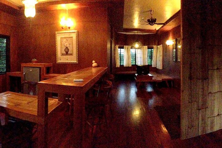 Room 19 of 44
