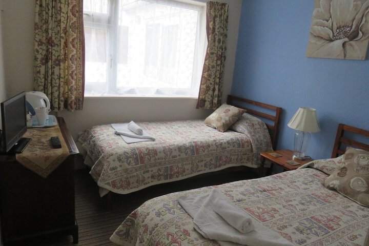 Room 9 of 49