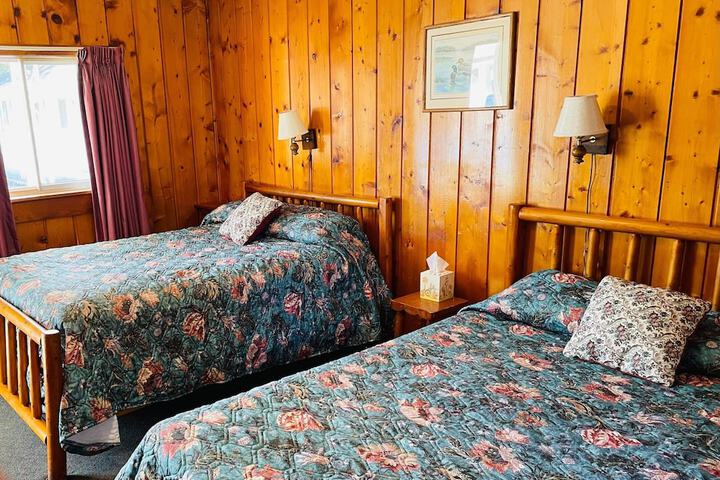 Room 7 of 25