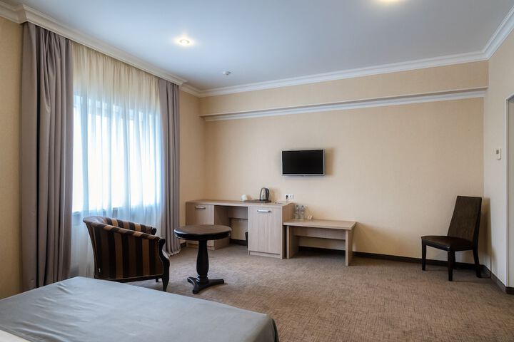 Room 14 of 112