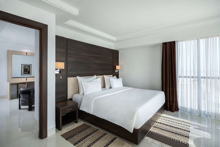 Room 10 of 47