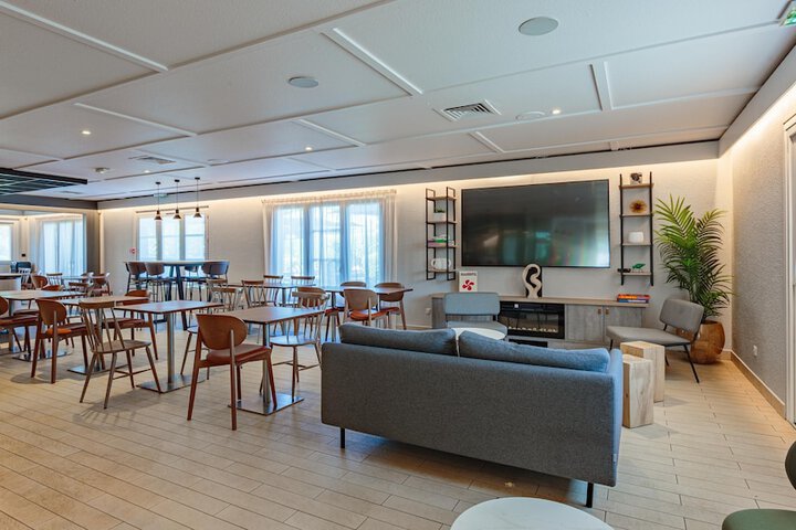Lobby Photos