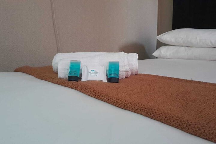 Room 5 of 26