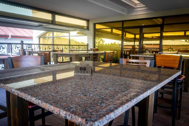 Terrace/Patio 11 of 28
