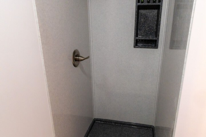 Room 75 of 124