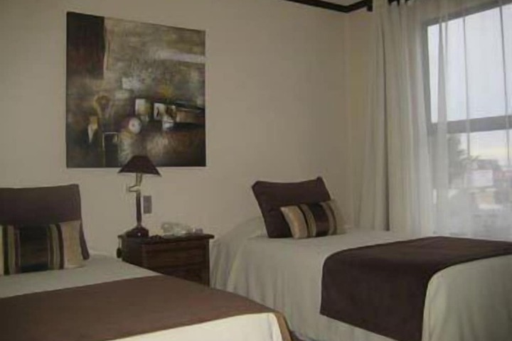 Room 12 of 49