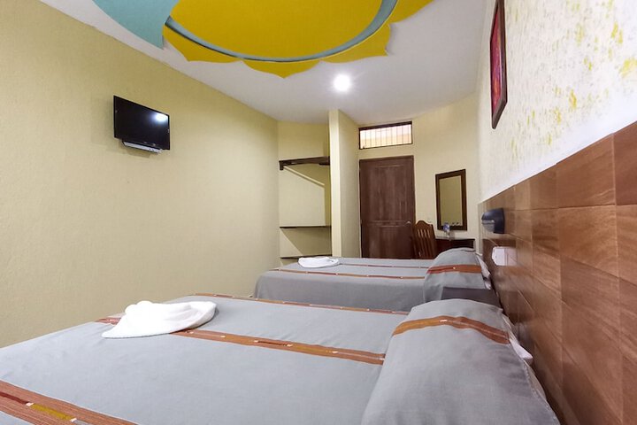 Room 14 of 33