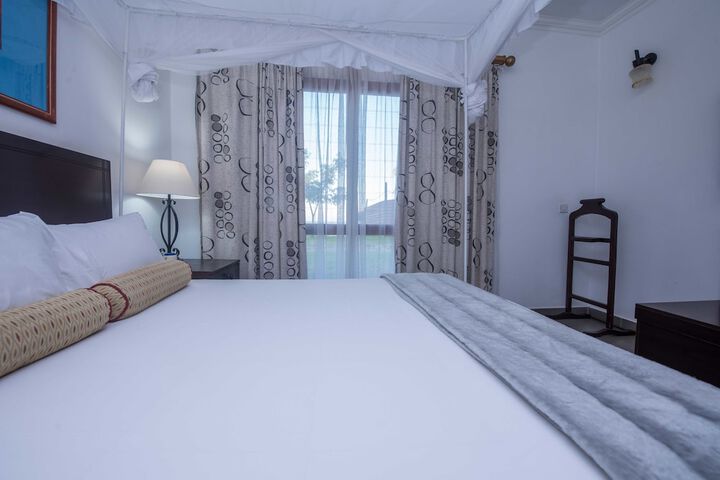 Room 9 of 67
