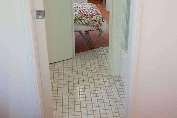 Room 48 of 177