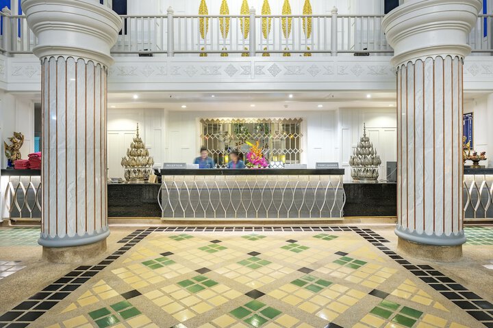 Hotel Interior 8 of 118