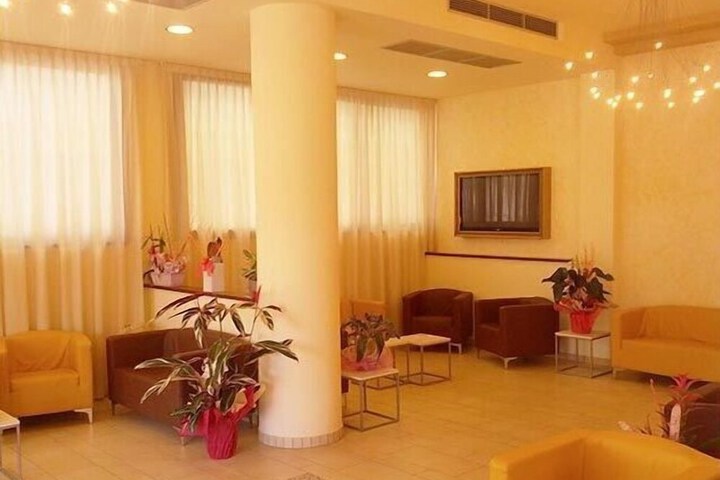 Hotel Interior 6 of 59