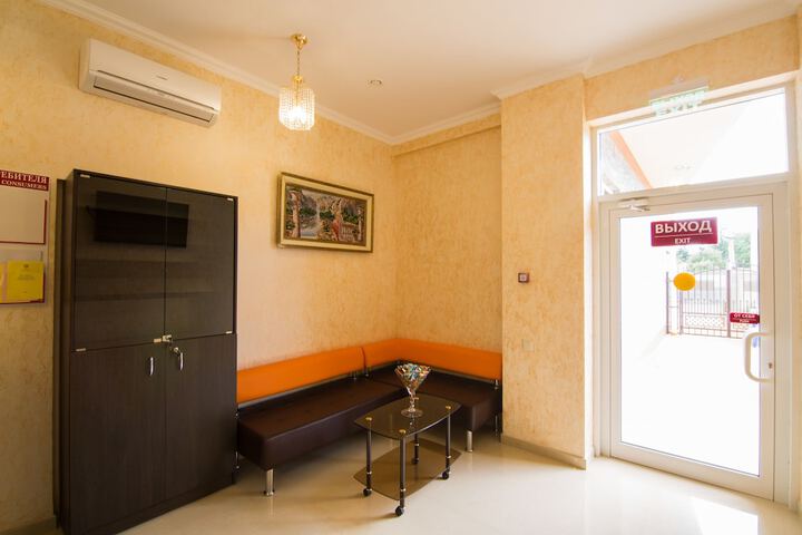 Hotel 2 of 67