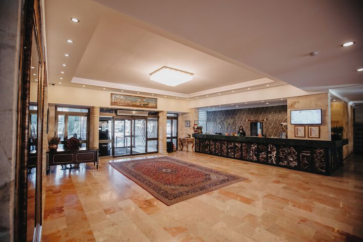 Lobby Entry