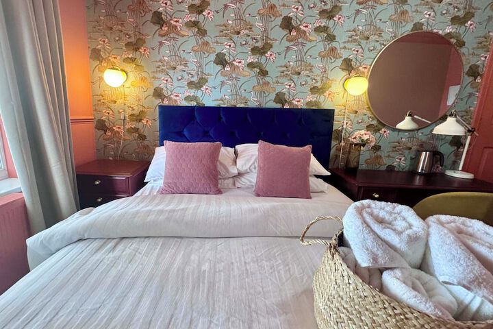 Room 22 of 54