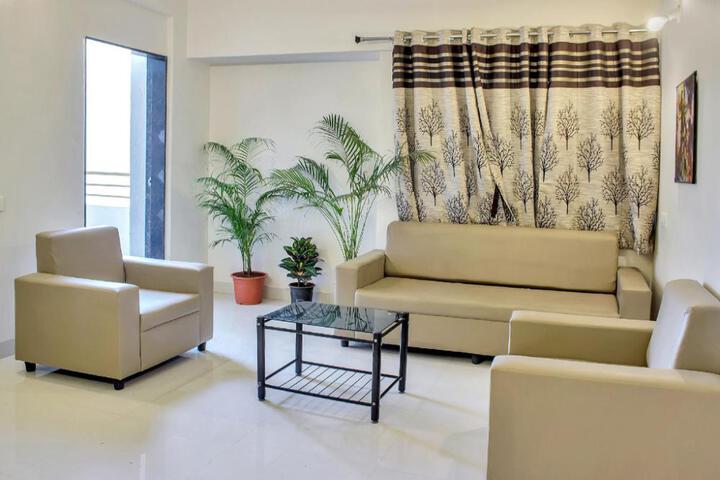 Hotel O Homes Vardhan House 2