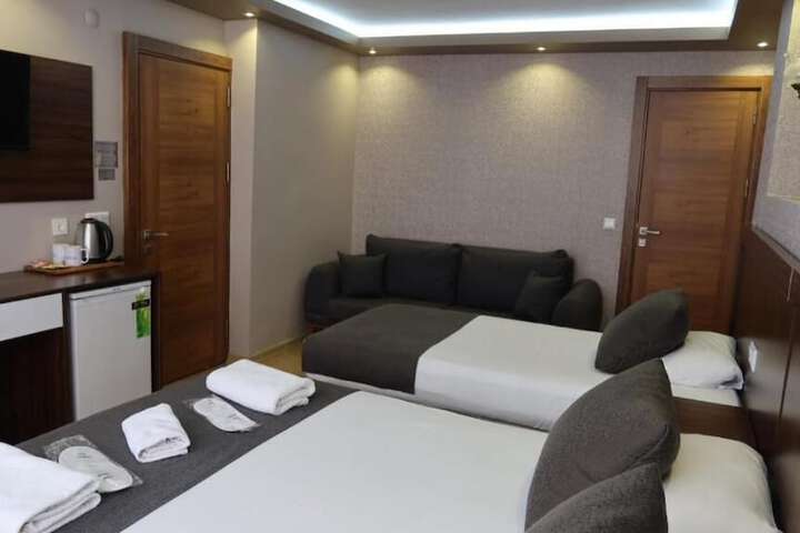Room 18 of 24