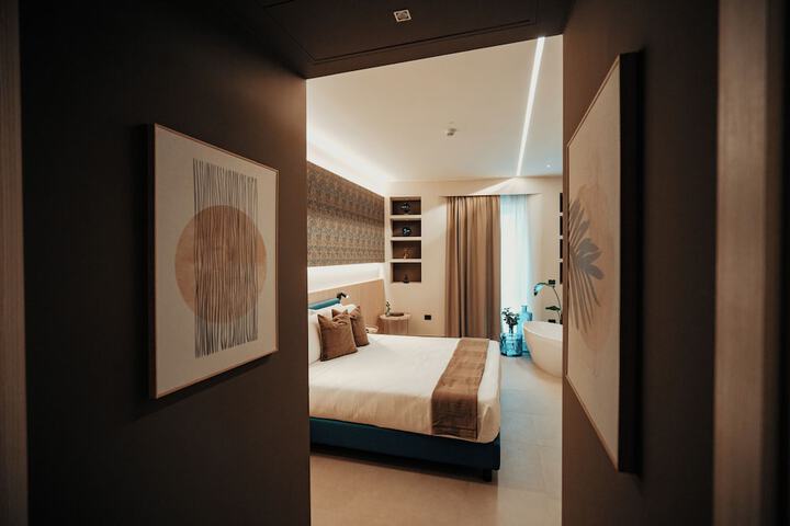 Room 22 of 107