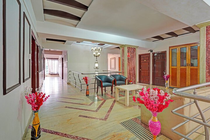 Hotel Interior 7 of 34