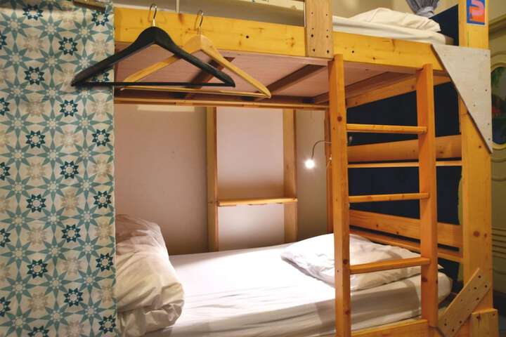 Room 17 of 61