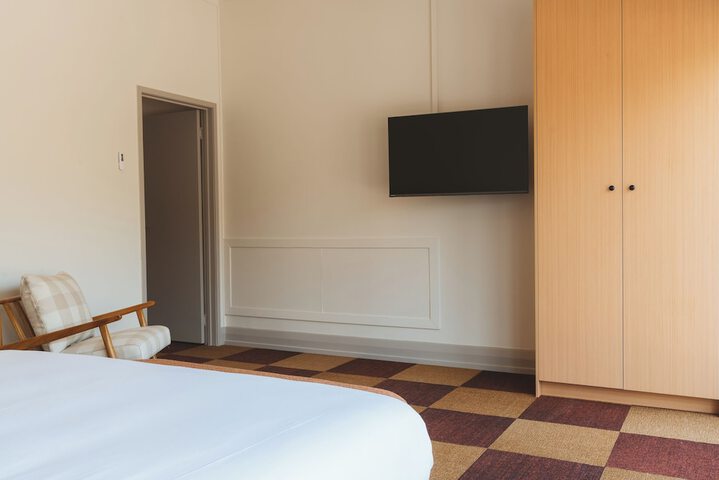 Room 56 of 167