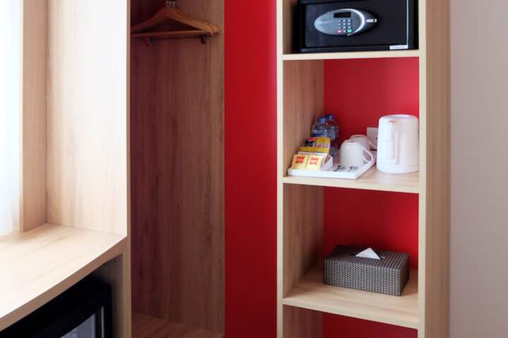Room amenity